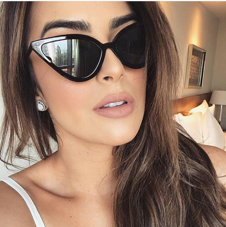 Chic Charm Cat Eye Sunglasses Fashionable Shades