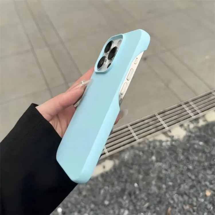 Chic Charm Half-Pack Graphite Case
