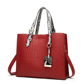 chic charm versatile-korean-handbag-for-everyday-use