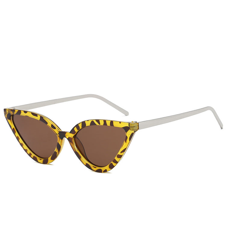 Chic Charm Cat Eye Sunglasses Fashionable Shades