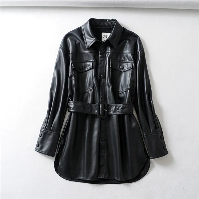 Chic Charm Women&