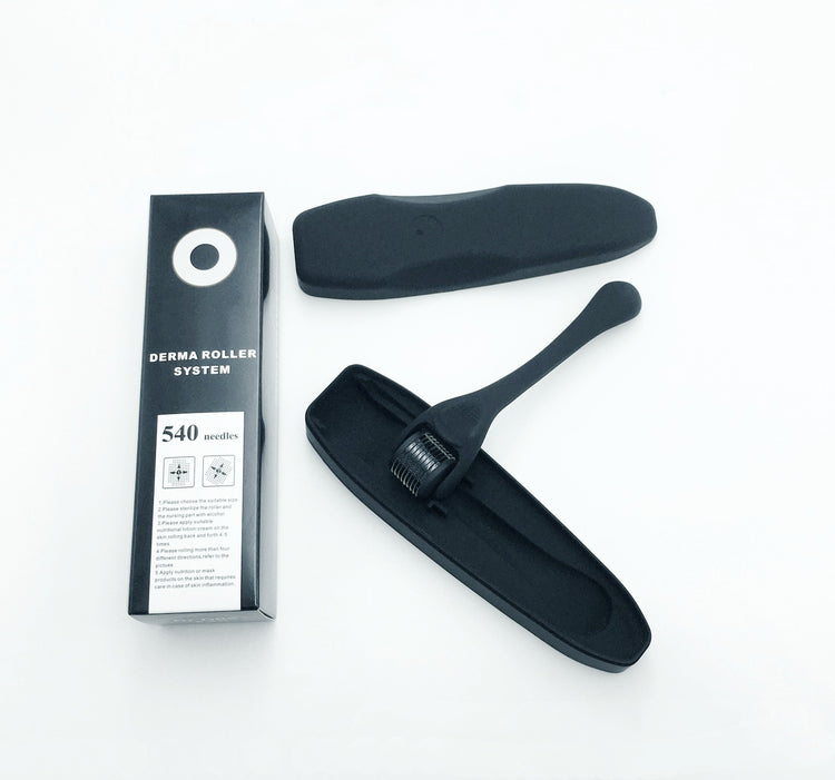 Chic Charm Derma Face Roller Beauty Tool
