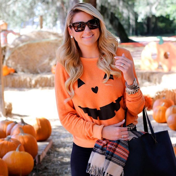 Chic Charm Halloween Pumpkin Sweatshirt